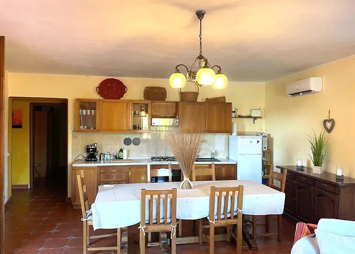 Casa Monti קאלאסטה